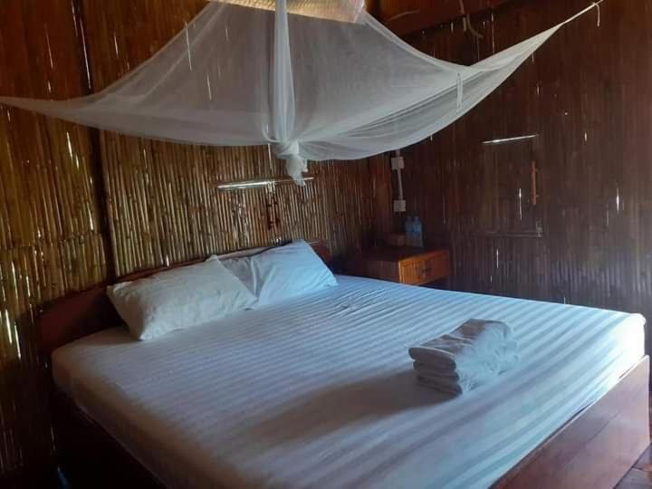 Odambang Village Homestay 马德望 外观 照片