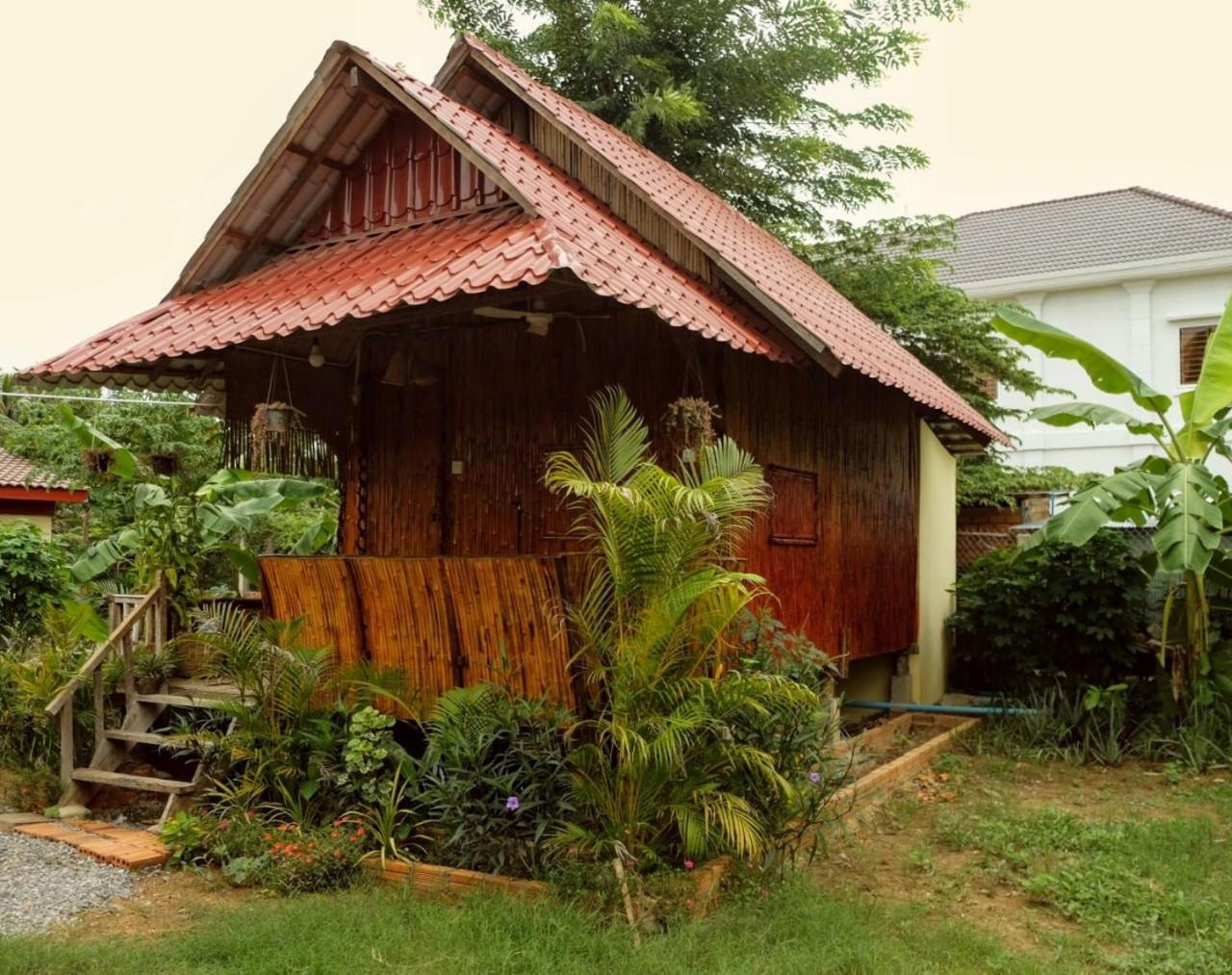 Odambang Village Homestay 马德望 外观 照片